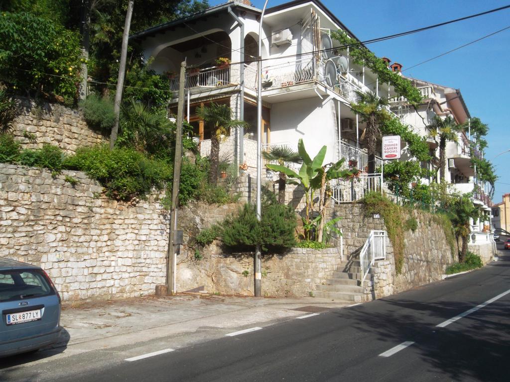 Apartments Edi - Captain'S House Mošćenička Draga Zimmer foto